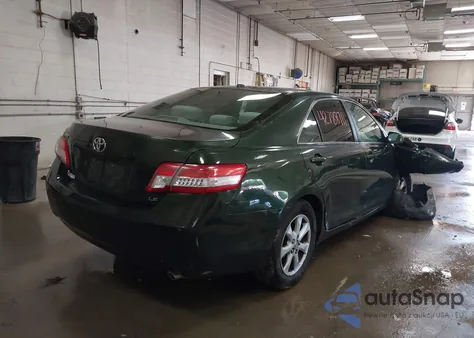 2011 Toyota Camry Se/Le/Xle z USA, uszkodzony, nr VIN 4T4BF3EK0BR149640